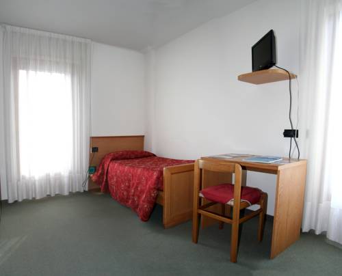 Imagen de la habitación del Hotel Meubl&egrave; Rosalpina. Foto 16