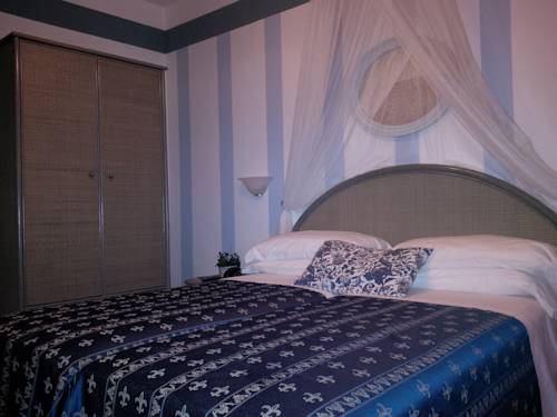 Imagen de la habitación del Hotel Meubl&egrave; Tripoli. Foto 4