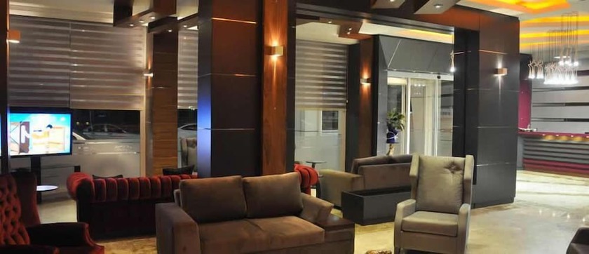 Imagen de los interiores del Hotel Meva. Foto 20