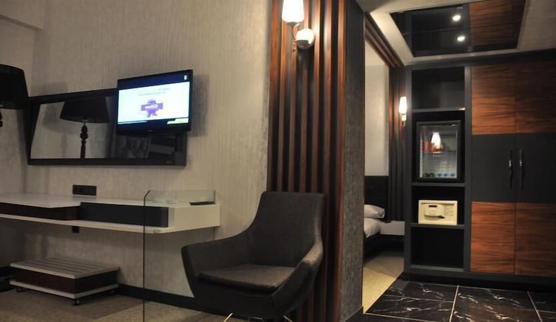 Imagen de la habitación del Hotel Meva. Foto 19