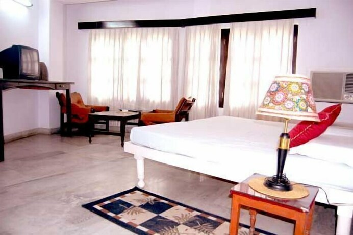 Imagen de la habitación del Hotel Mewar Inn. Foto 28