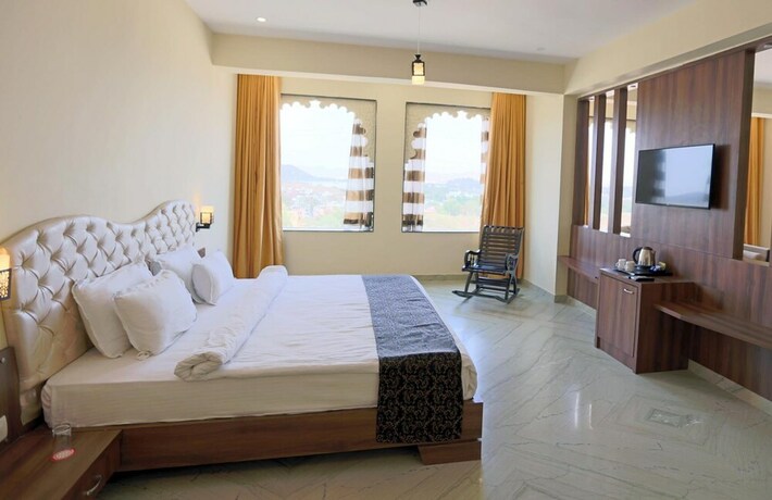 Imagen de la habitación del Hotel Mewargarh - Red Tullip Hotels. Foto 3