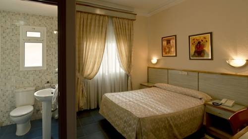 Imagen de la habitación del Hotel Mexico, Barrio de las Letras. Foto 4