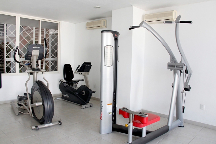 Imagen de los interiores del Hotel Mexico Inn Express Salamanca. Foto 12