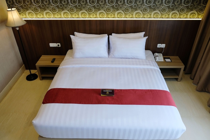 Imagen de la habitación del Hotel Mexolie Kebumen. Foto 7