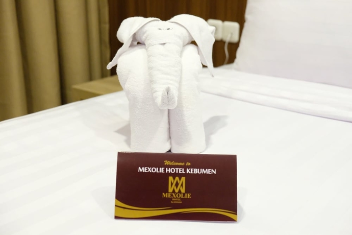 Imagen de la habitación del Hotel Mexolie Kebumen. Foto 10