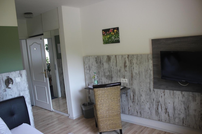 Imagen de la habitación del Hotel Meyerhof Heiligenrode. Foto 13