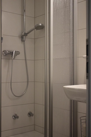 Imagen de la habitación del Hotel Meyerhof Heiligenrode. Foto 18