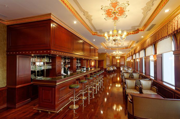 Imagen de los interiores del Hotel Meyra Palace. Foto 14