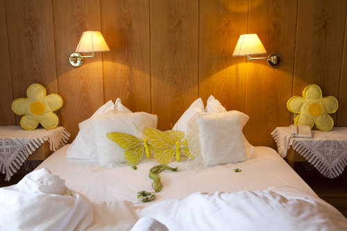 Imagen de la habitación del Hotel Mezd&igrave;. Foto 6