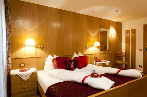 Imagen de la habitación del Hotel Mezd&igrave;. Foto 13
