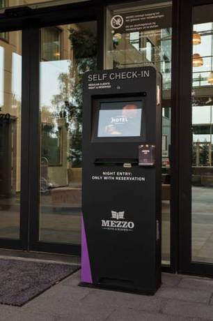 Imagen de la habitación del Hotel Mezzo Beringen. Foto 8