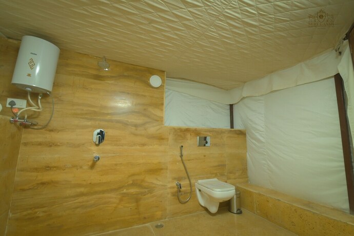 Imagen de la habitación del Hotel Mf Desert Camp. Foto 16