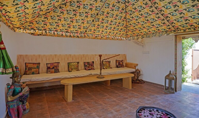 Imagen de los interiores del Hotel Mf Desert Camp. Foto 29