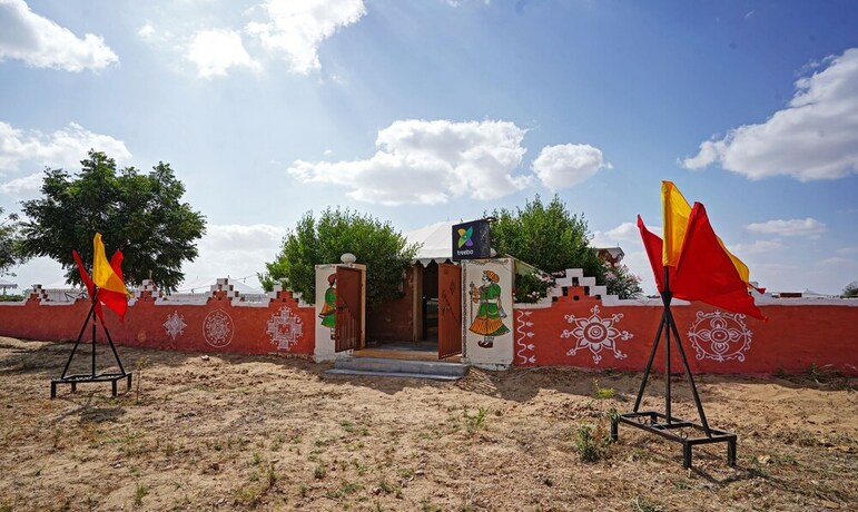 Imagen de los interiores del Hotel Mf Desert Camp. Foto 31