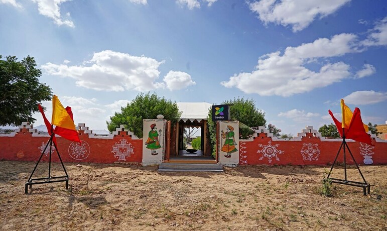 Imagen de los interiores del Hotel Mf Desert Camp. Foto 32