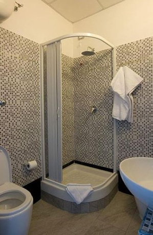 Imagen de la habitación del Hotel Mf. Foto 7