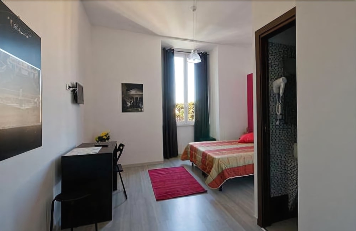 Imagen de la habitación del Hotel Mf. Foto 10