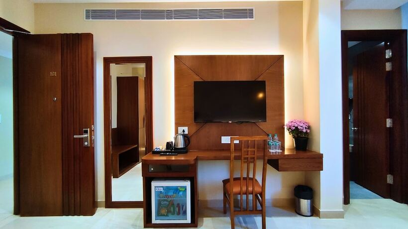 Imagen general del Hotel Mgr Moradabad. Foto 7
