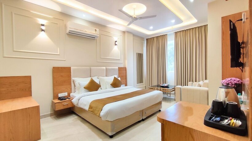 Imagen de la habitación del Hotel Mgr Moradabad. Foto 17
