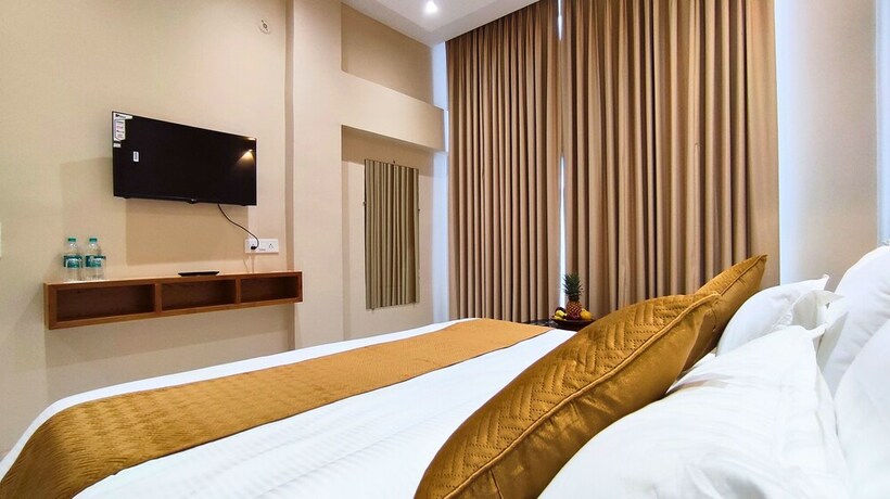 Imagen de la habitación del Hotel Mgr Moradabad. Foto 19