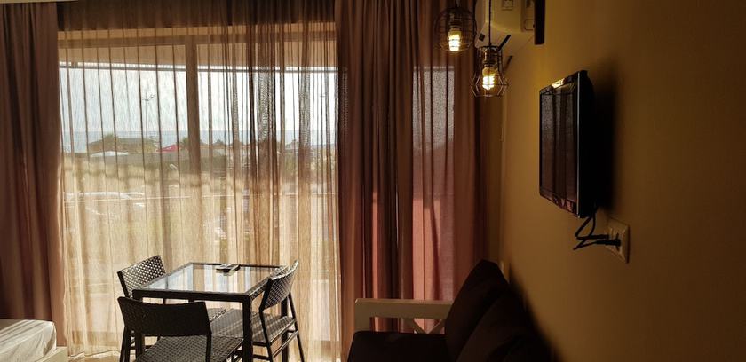 Imagen de la habitación del Hotel Mgzavrebi Gonio Aparthotel. Foto 17
