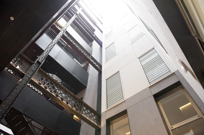 Imagen de los exteriores del Hotel Mh Apartments Barcelona. Foto 10