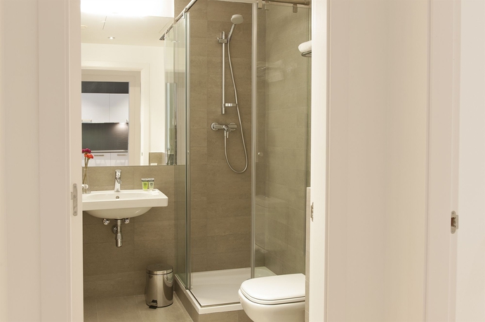 Imagen de la habitación del Hotel Mh Apartments Barcelona. Foto 7