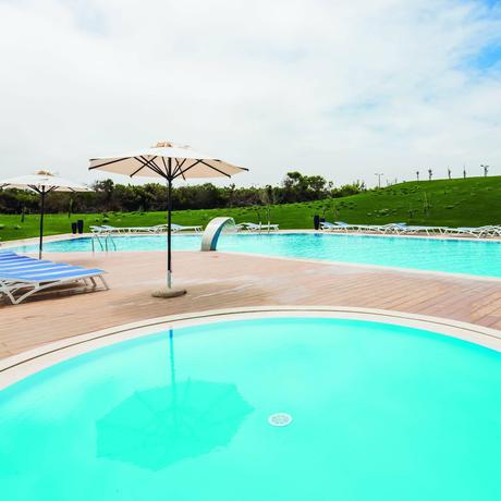 Imagen de la piscina del Hotel Mh Peniche. Foto 23