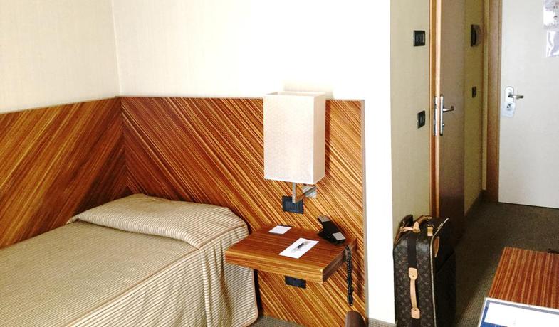 Imagen de la habitación del Hotel Mh Piacenza Fiera. Foto 3