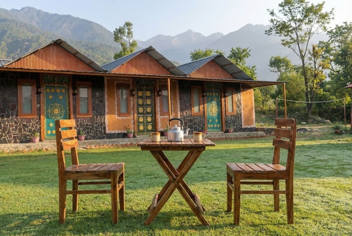 Imagen de los exteriores del Hotel Mhara Himachal. Foto 15