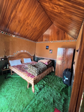 Imagen de la habitación del Hotel Mhara Himachal. Foto 7
