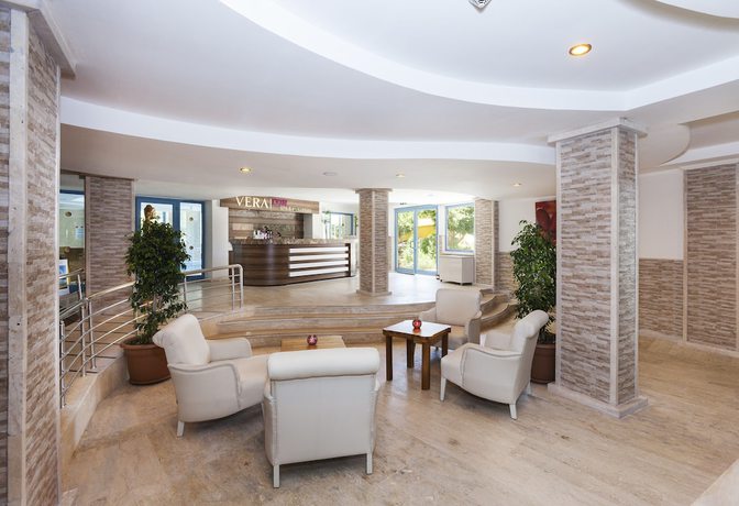 Imagen de la piscina del Hotel Mholiday Hotels Stone Palace Side - All inclusive. Foto 16