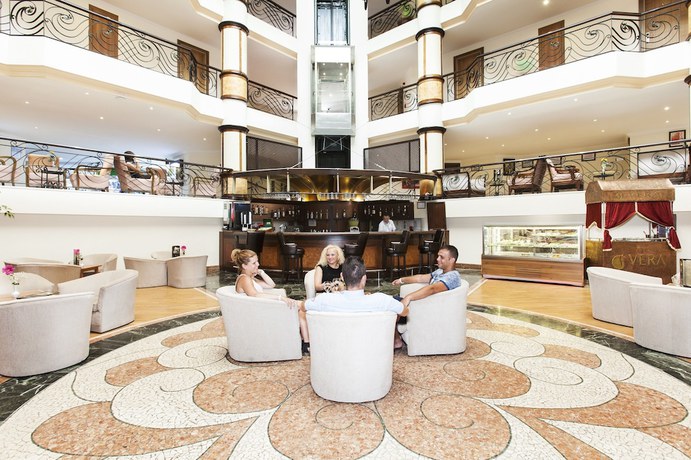 Imagen de los interiores del Hotel Mholiday Hotels Stone Palace Side - All inclusive. Foto 12
