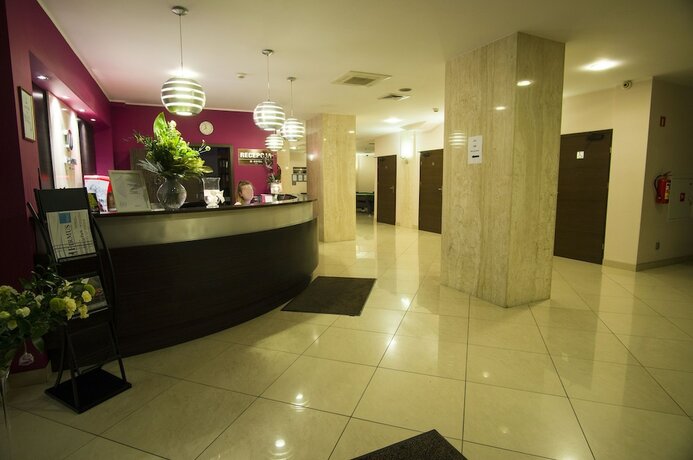 Imagen general del Hotel Mhotel. Foto 6