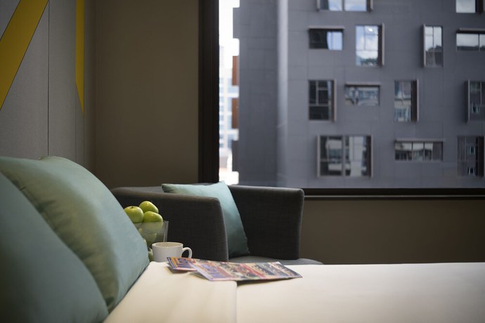 Imagen de la habitación del Hotel Mi Bencoolen. Foto 16