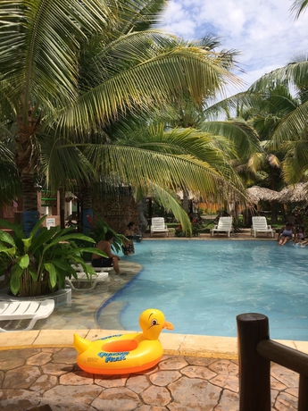 Imagen de la piscina del Hotel Mi Paraiso and Resort. Foto 19