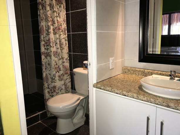 Imagen de la habitación del Hotel Mi Paraiso and Resort. Foto 13