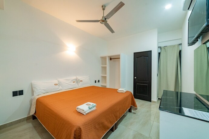 Imagen de la habitación del Hotel Mi Querida Maribel. Foto 19