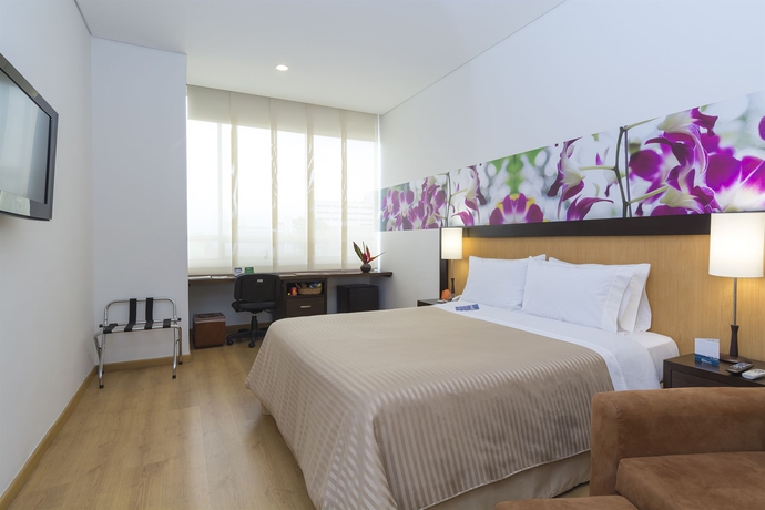 Imagen de la habitación del Hotel Mi Sandiego. Foto 9