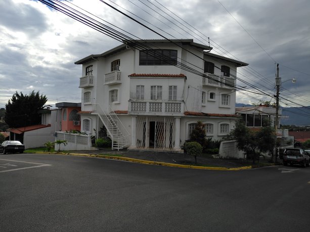 Imagen general del Hotel Mi Tierra Casa Blanca. Foto 1