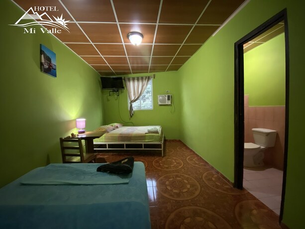 Imagen de la habitación del Hotel Mi Valle. Foto 11