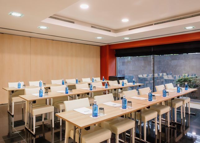 Imagen de los interiores del Hotel MiM Sitges member of Meli&aacute; Collection. Foto 13