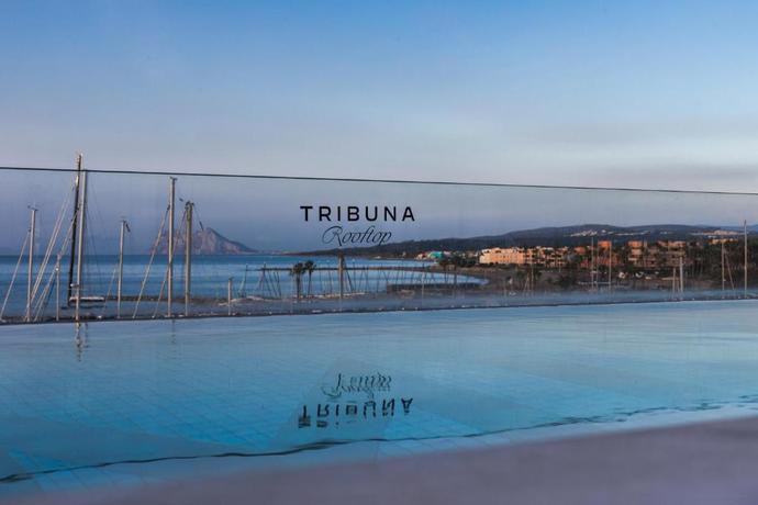 Imagen del bar/restaurante del Hotel MiM Sotogrande member of Meli&aacute; Collection. Foto 2