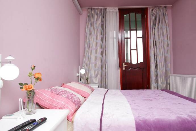 Imagen de la habitación del Hotel Mia BandB Tbilisi. Foto 18