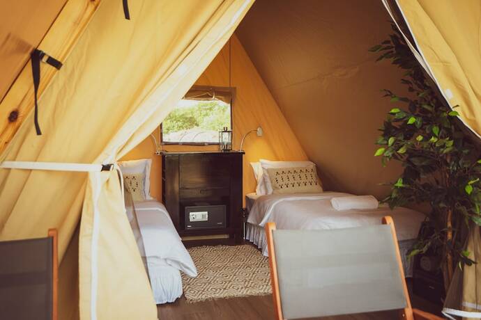 Imagen de la habitación del Hotel Mia Glamping. Foto 15