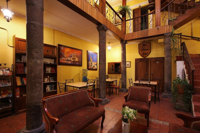 Imagen de los interiores del Hotel Mia Leticia. Foto 19