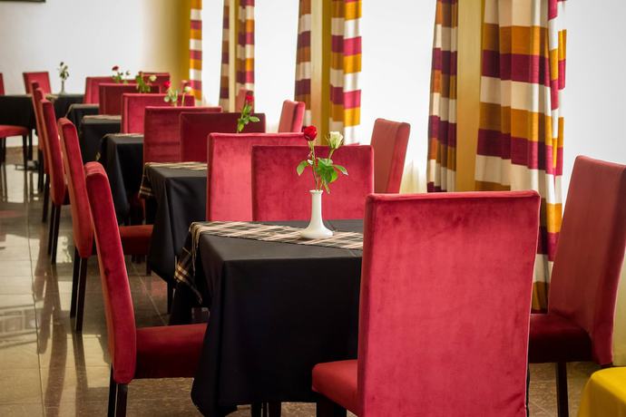 Imagen del bar/restaurante del Hotel Miale The. Foto 2