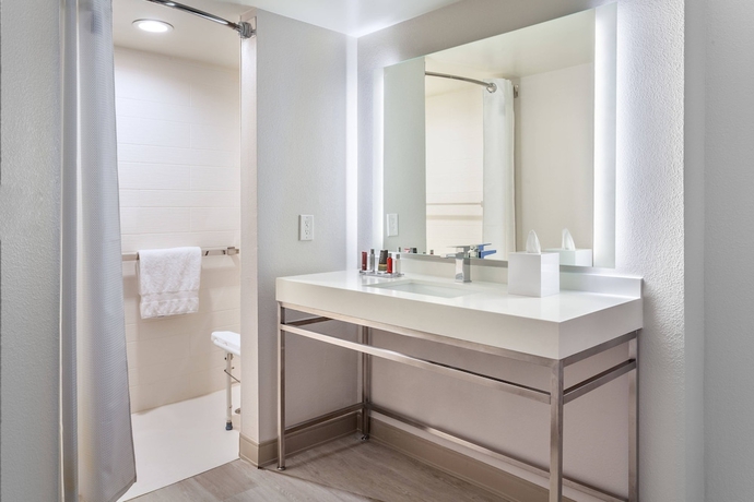 Imagen de la habitación del Hotel Miami Airport Marriott. Foto 11