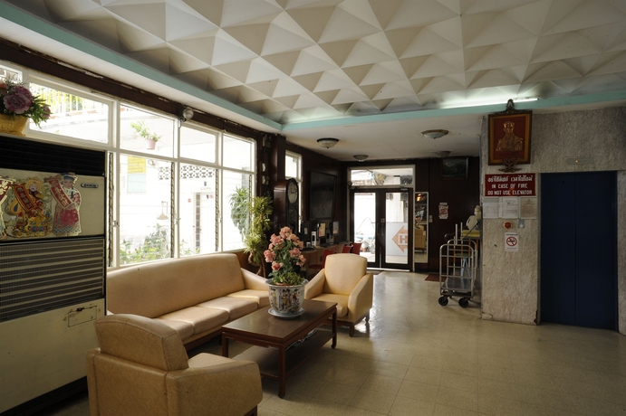 Imagen de los interiores del Hotel Miami, Bangkok. Foto 3